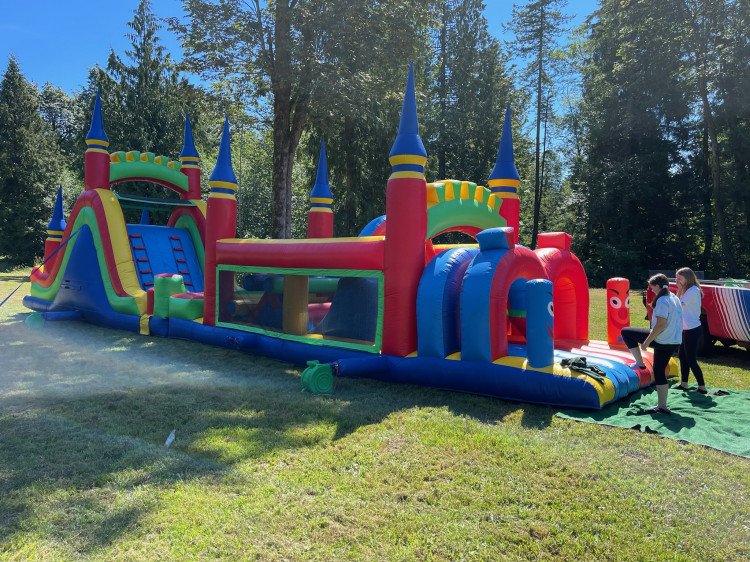 Slides & Obstacle Courses